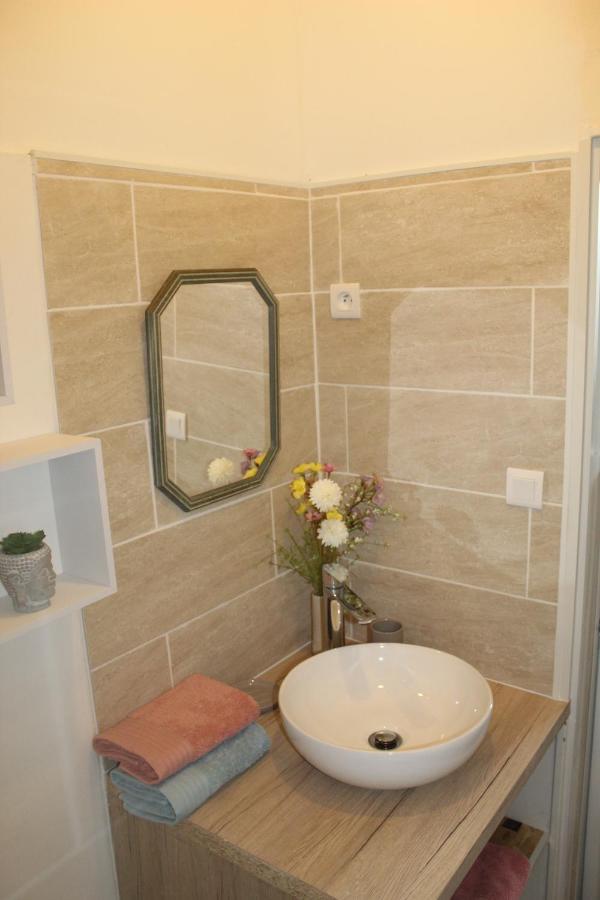 Le Petit Orleanais Apartment ภายนอก รูปภาพ